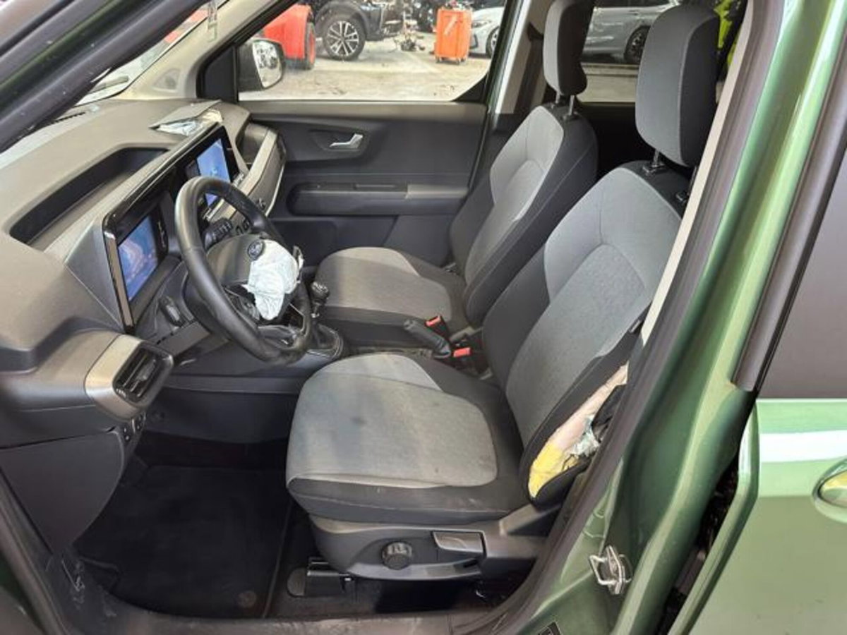 Ford Tourneo Courier 1.0 EcoBoost 100 CV Plus (11)
