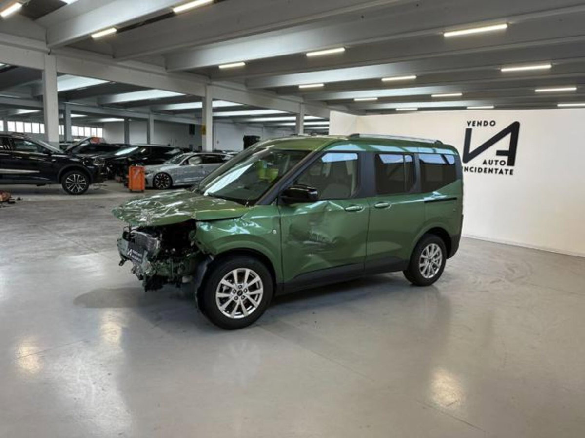 Ford Tourneo Courier 1.0 EcoBoost 100 CV Plus (4)