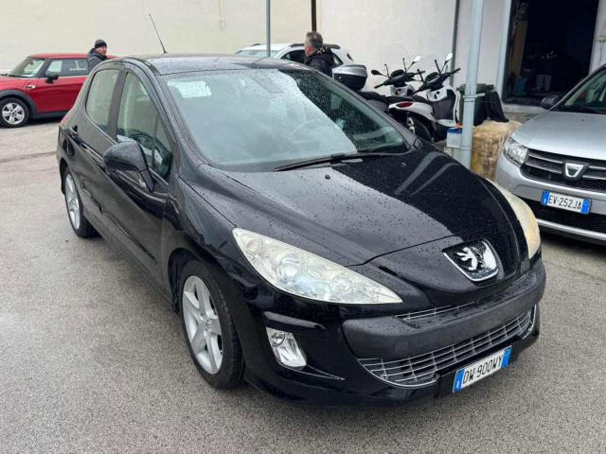 Peugeot 308 1.6 HDi 110CV 5p. Business (3)