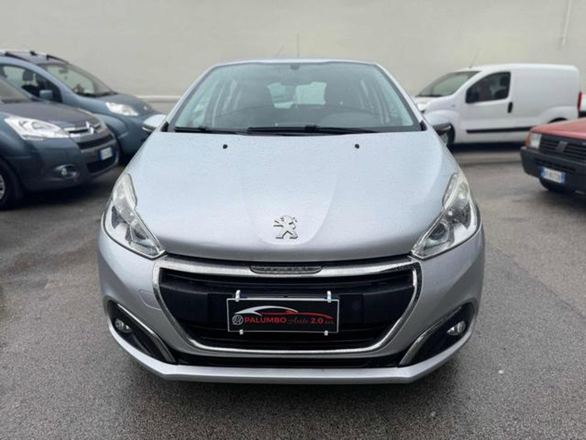 Peugeot 208 82 5 porte Allure (2)