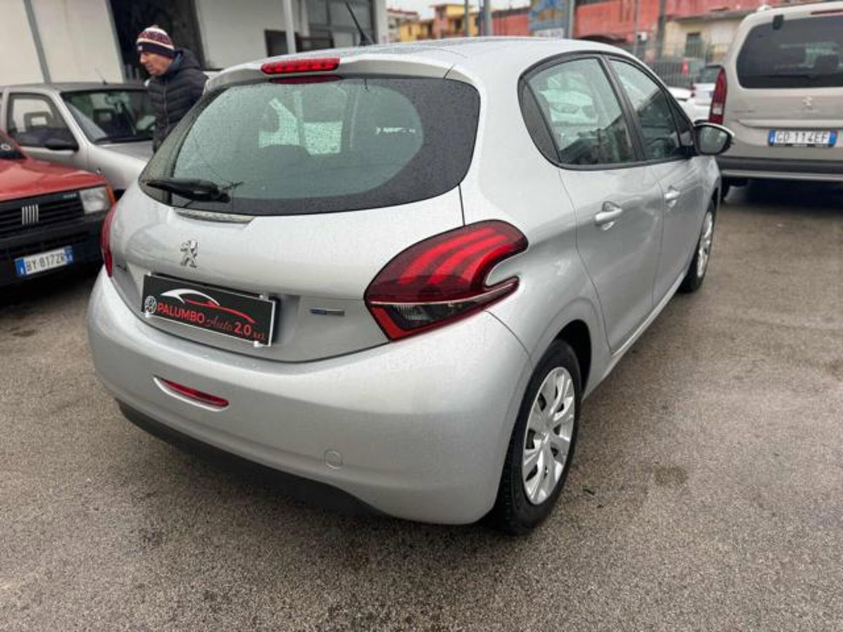 Peugeot 208 82 5 porte Allure (4)