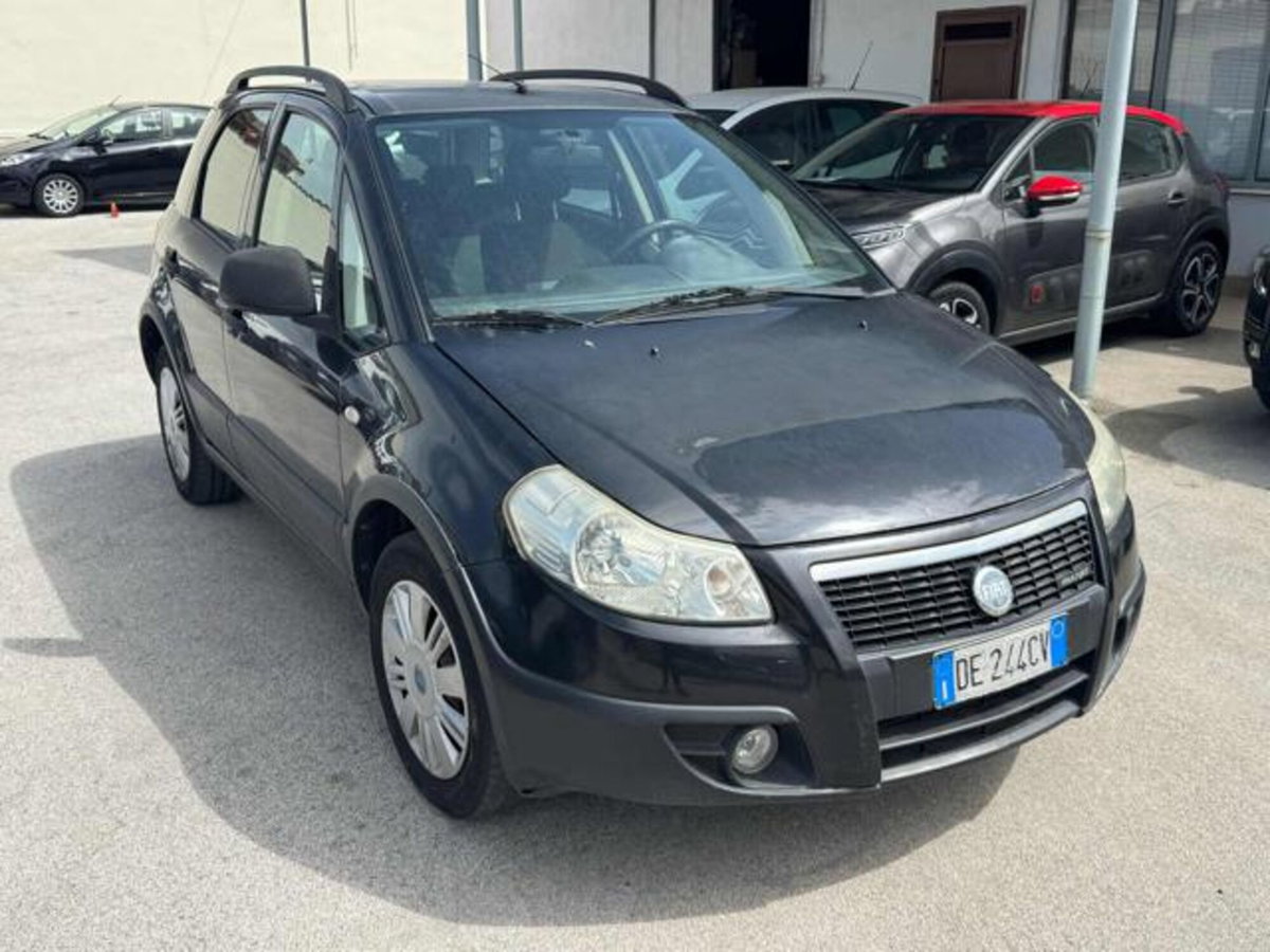 Fiat Sedici 1.9 MJT 4x2 Emotion (2)