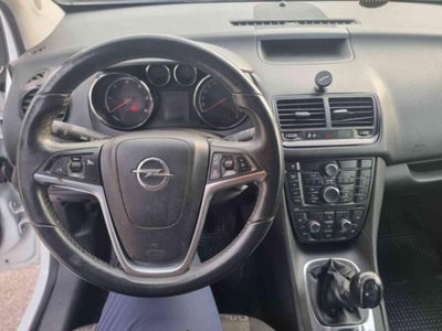 Opel Meriva 1.3 CDTI 95CV ecoFLEStart&Stop Cosmo (10)