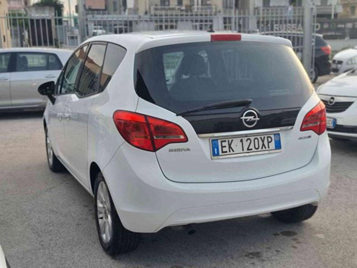 Opel Meriva 1.3 CDTI 95CV ecoFLEStart&Stop Cosmo (6)