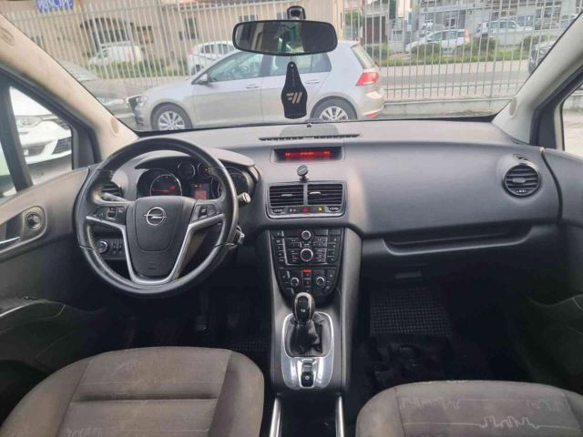 Opel Meriva 1.3 CDTI 95CV ecoFLEStart&Stop Cosmo (8)