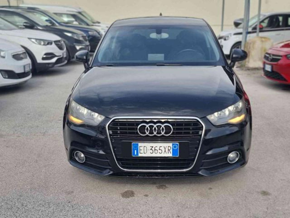 Audi A1 1.4 TFSI Ambition (2)