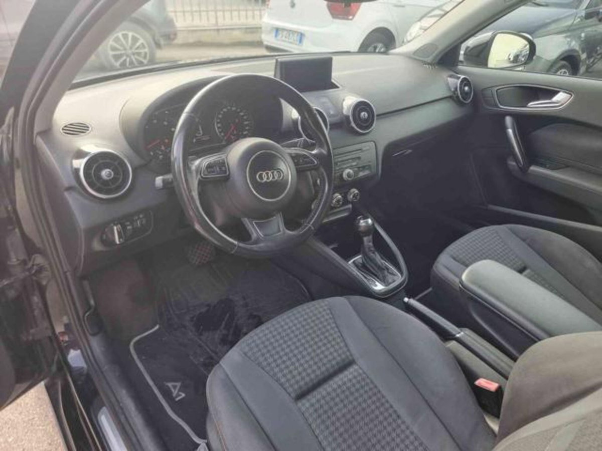 Audi A1 1.4 TFSI Ambition (9)