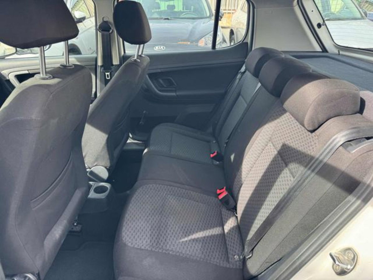 Skoda Fabia 1.2 12V 70CV 5p. Fabia (14)