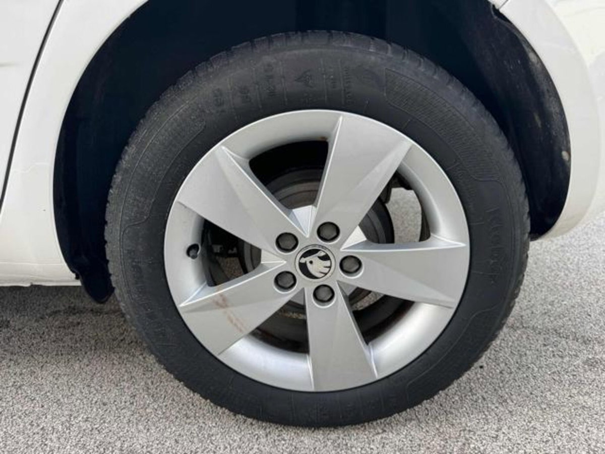 Skoda Fabia 1.2 12V 70CV 5p. Fabia (15)