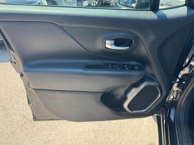 Jeep Renegade 1.6 Mjt 120 CV Limited (7)