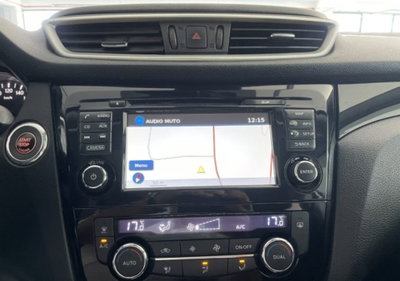 Nissan Qashqai 1.5 dCi N-Connecta (6)