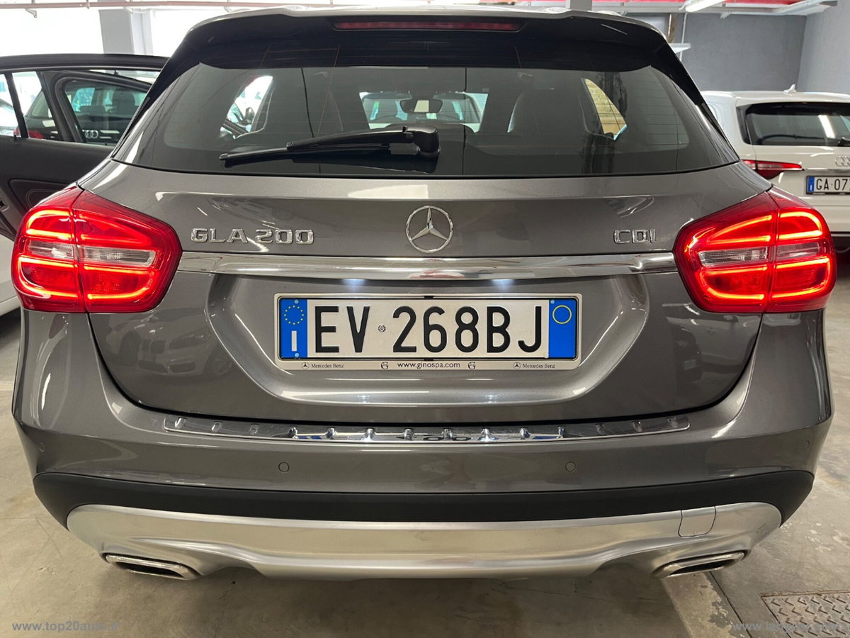 Mercedes-Benz GLA SUV 200 CDI Automatic Sport (17)
