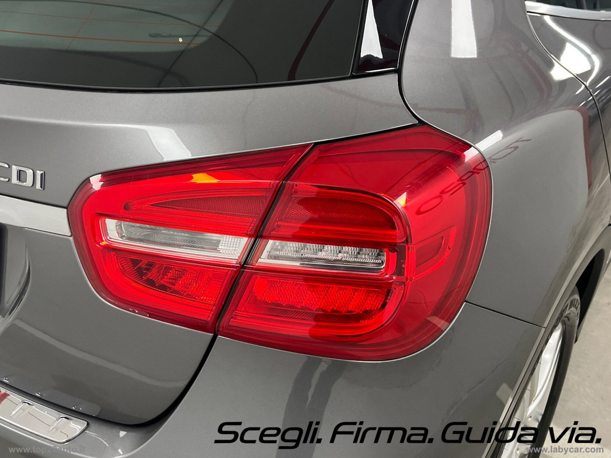 Mercedes-Benz GLA SUV 200 CDI Automatic Sport (20)