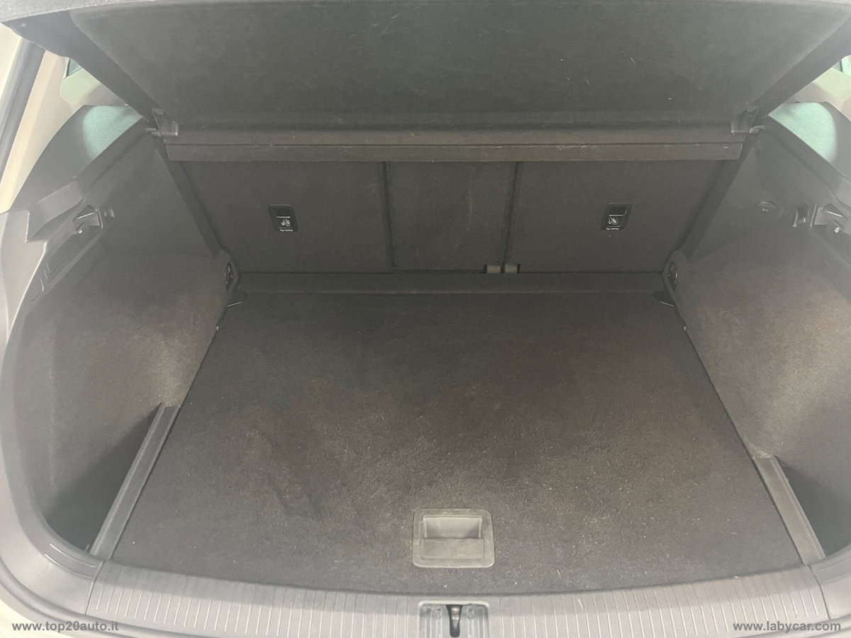 Volkswagen Tiguan Allspace 2.0 tdi R-Line 150cv dsg (13)