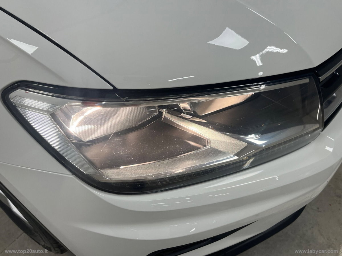 Volkswagen Tiguan Allspace 2.0 tdi R-Line 150cv dsg (19)