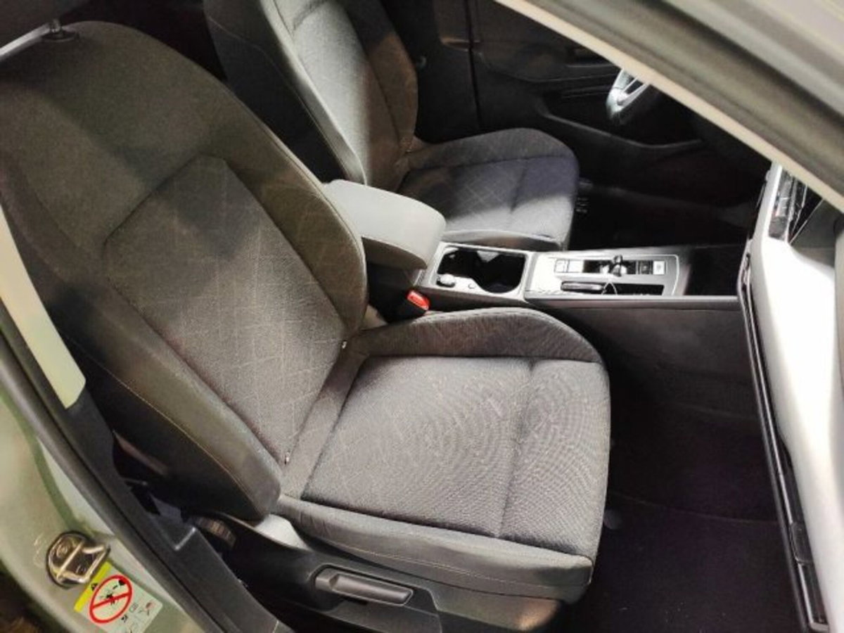 Volkswagen Golf Variant 2.0 TDI SCR DSG Style (12)