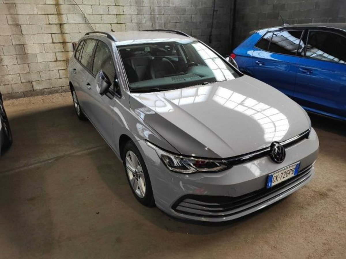 Volkswagen Golf Variant 2.0 TDI SCR DSG Style (2)