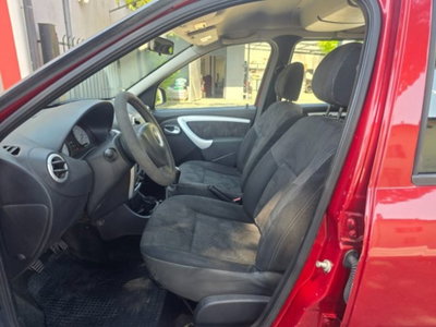 Dacia Logan Station Wagon MCV 1.6 GPL 7 posti Ambiance (17)