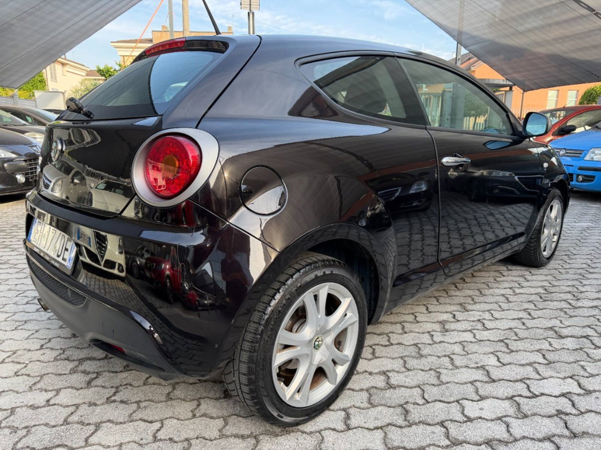 Alfa Romeo MiTo 1.4 78 CV Distinctive Sport Pack (6)