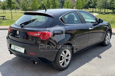 Alfa Romeo Giulietta 2.0 JTDm-2 Distinctive 140cv (5)