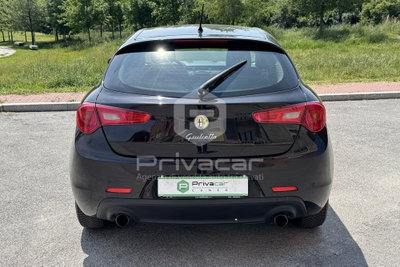Alfa Romeo Giulietta 2.0 JTDm-2 Distinctive 140cv (6)