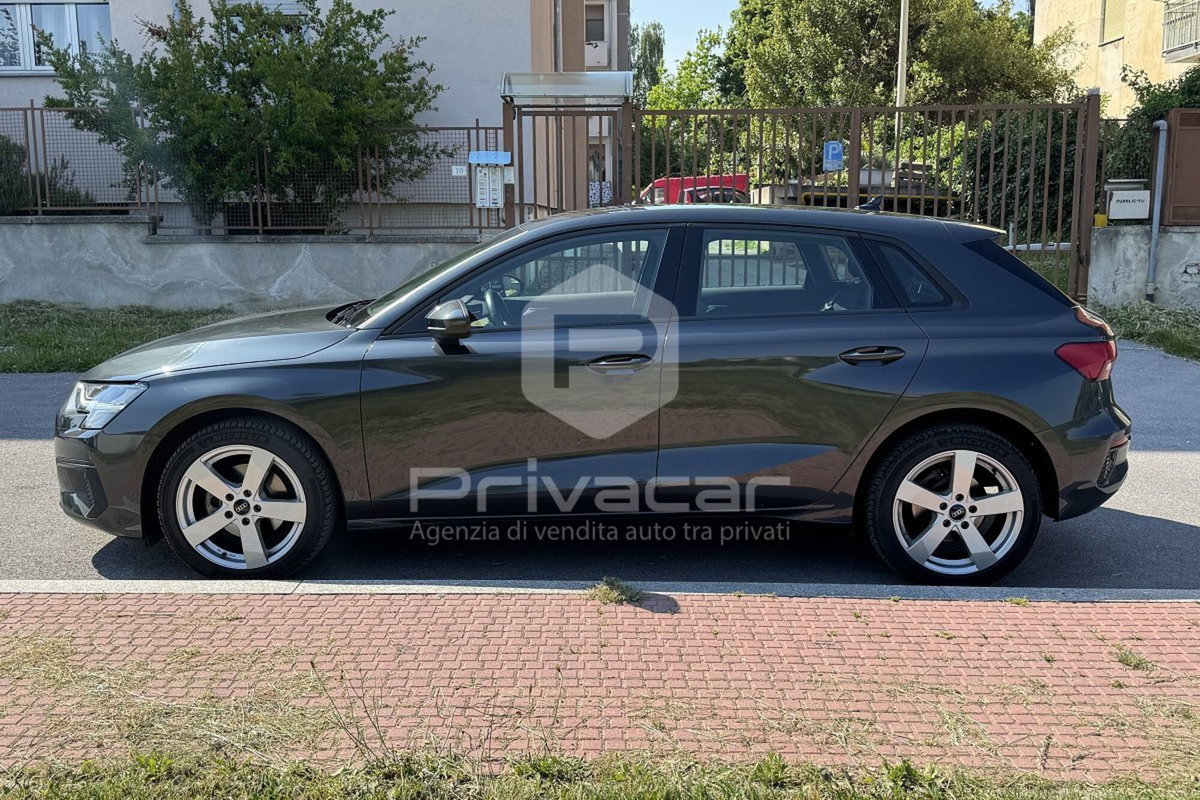 Audi A3 Sportback 30 TDI S tronic Business Advanced (8)