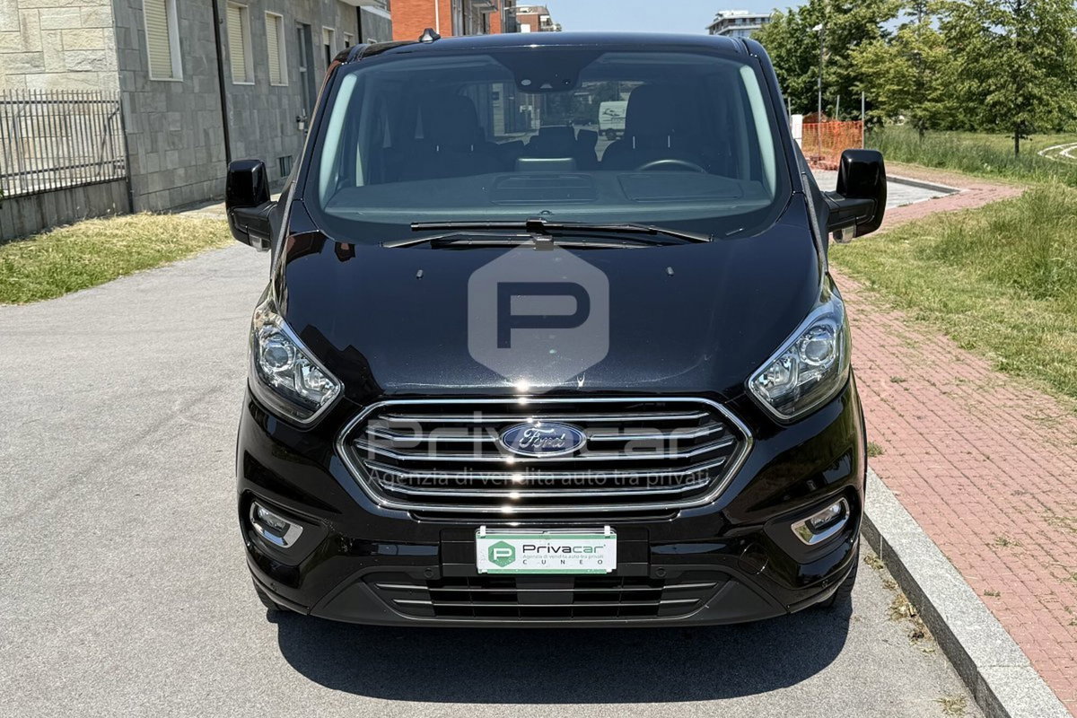 Ford Tourneo Custom 320 2.0 EcoBlue 170CV aut. PC Titanium (3)