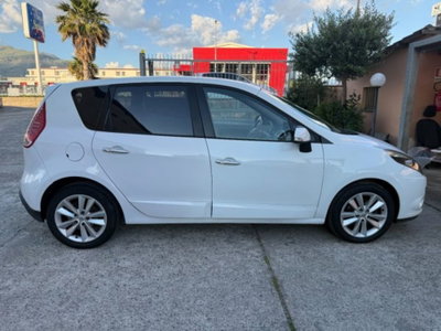Renault Scenic E-Tech Electric 1.5 dCi 110CV EDC Luxe (10)