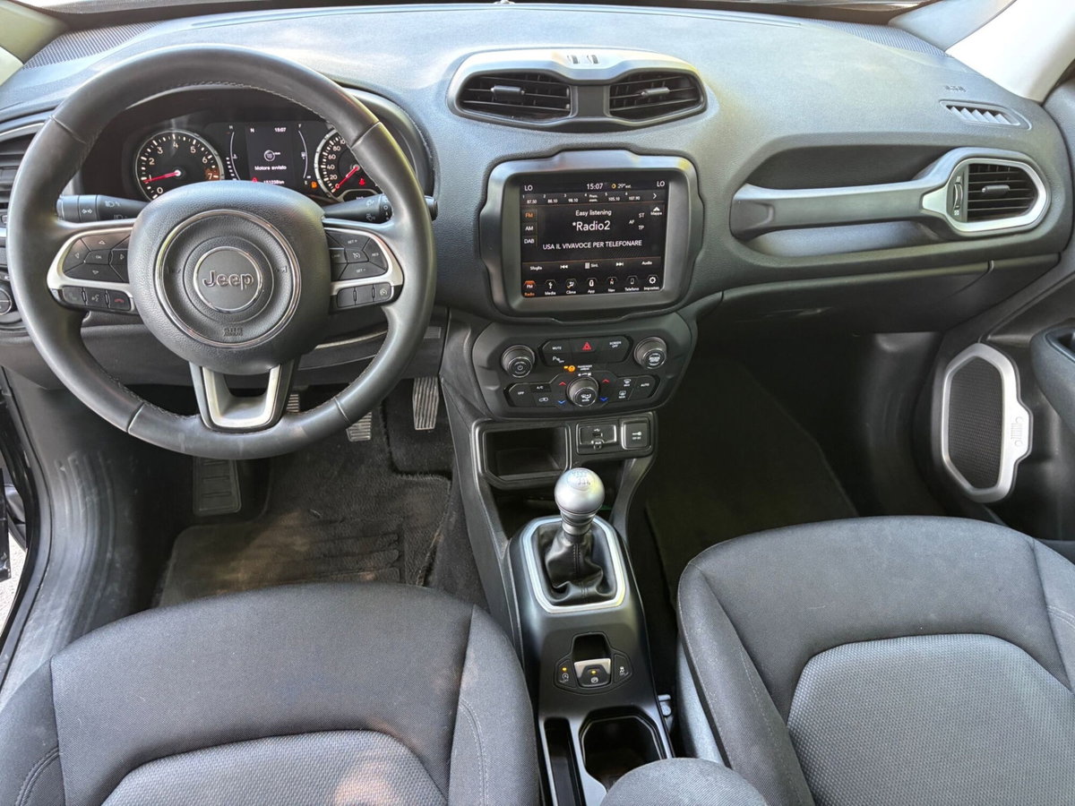 Jeep Renegade 1.4 MultiAir Longitude (11)