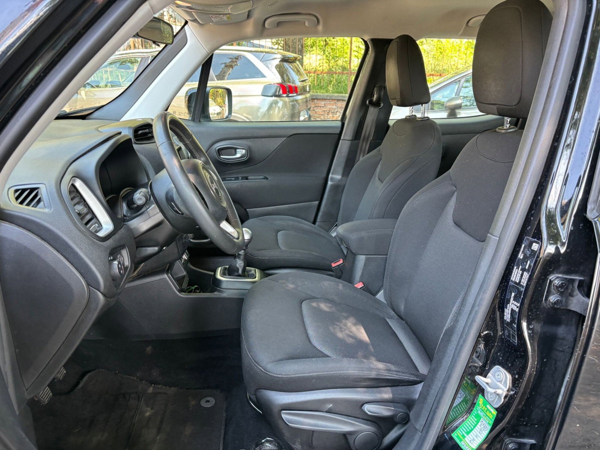Jeep Renegade 1.4 MultiAir Longitude (9)