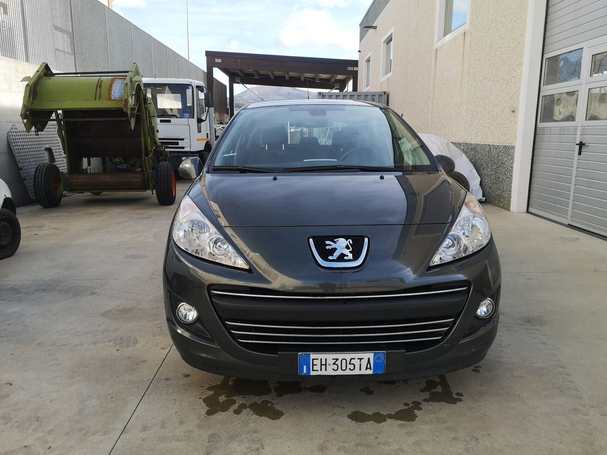 Peugeot 207 8V HDi 93CV 5p. Allure (2)