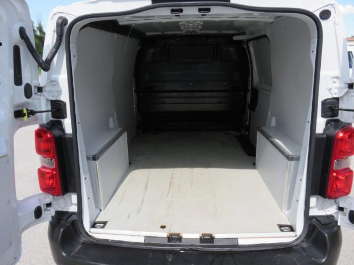 Fiat Scudo Furgone ce 1.5 bluehdi 120cv L3H1 (4)