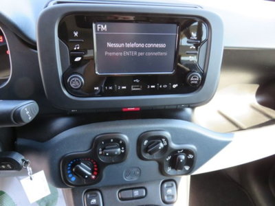 Fiat Panda 1.0 firefly hybrid s&s 70cv (7)