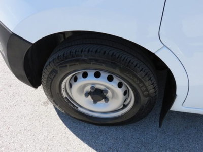Nissan Interstar Furgone 35 2.3 dCi 135CV PM-TM Acenta Furgone (5)