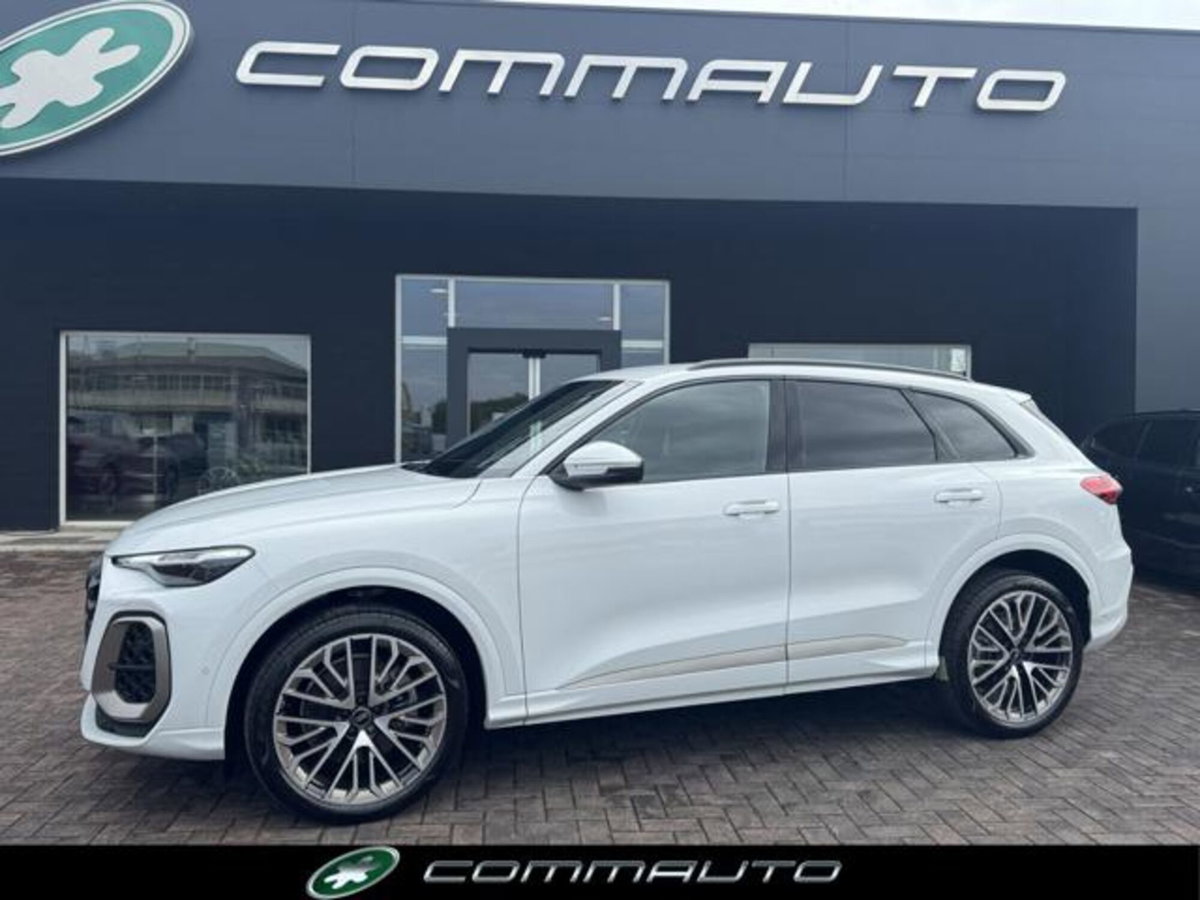 Audi Q5 40 2.0 tdi mhev 12V S line quattro s-tronic