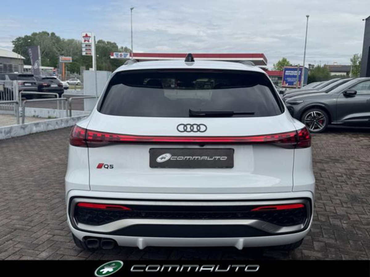 Audi Q5 40 2.0 tdi mhev 12V S line quattro s-tronic (5)
