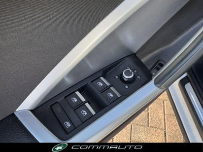 Audi Q3 Sportback 35 TDI quattro S tronic S line edition (11)