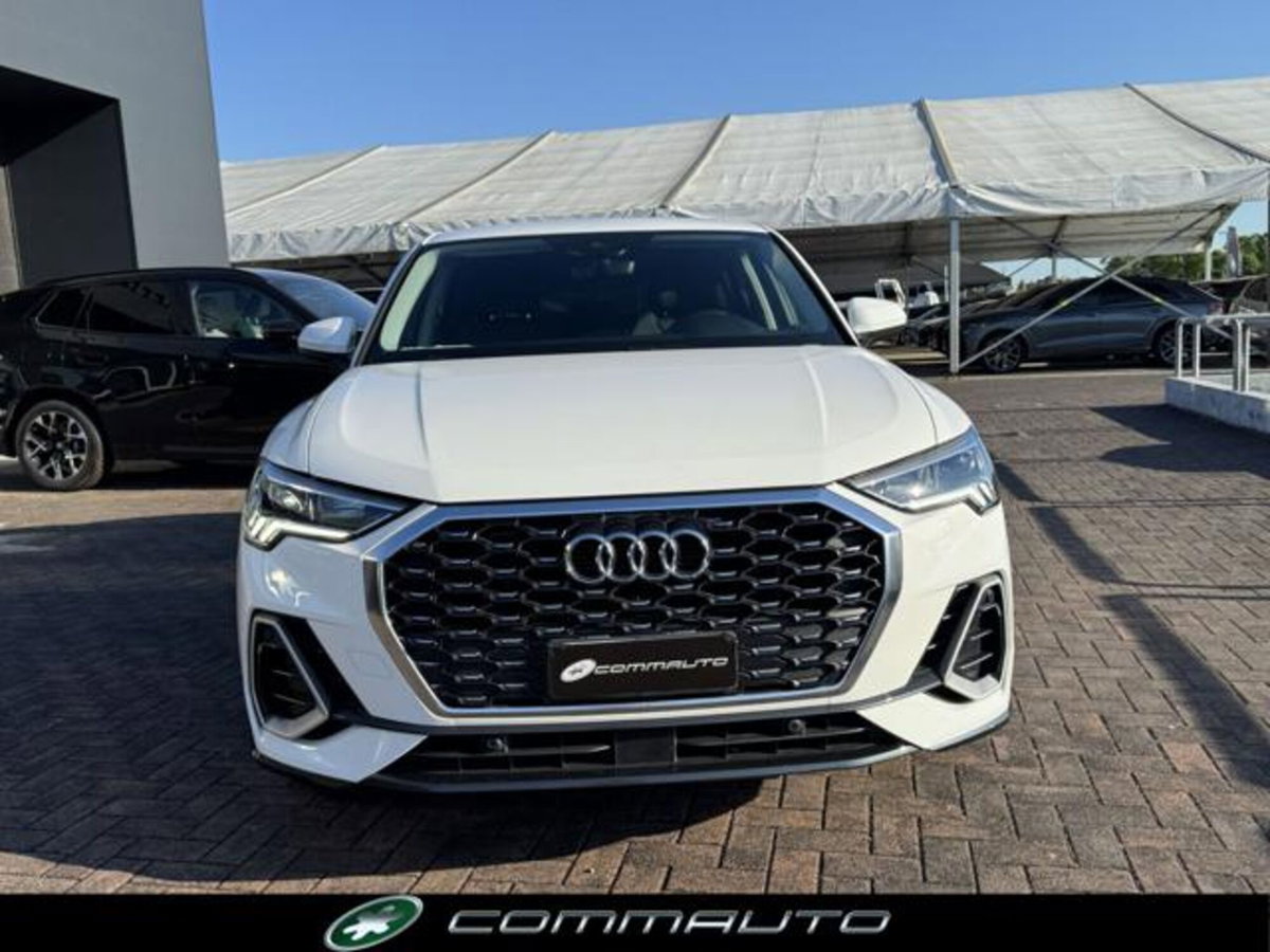 Audi Q3 Sportback 35 TDI quattro S tronic S line edition (2)