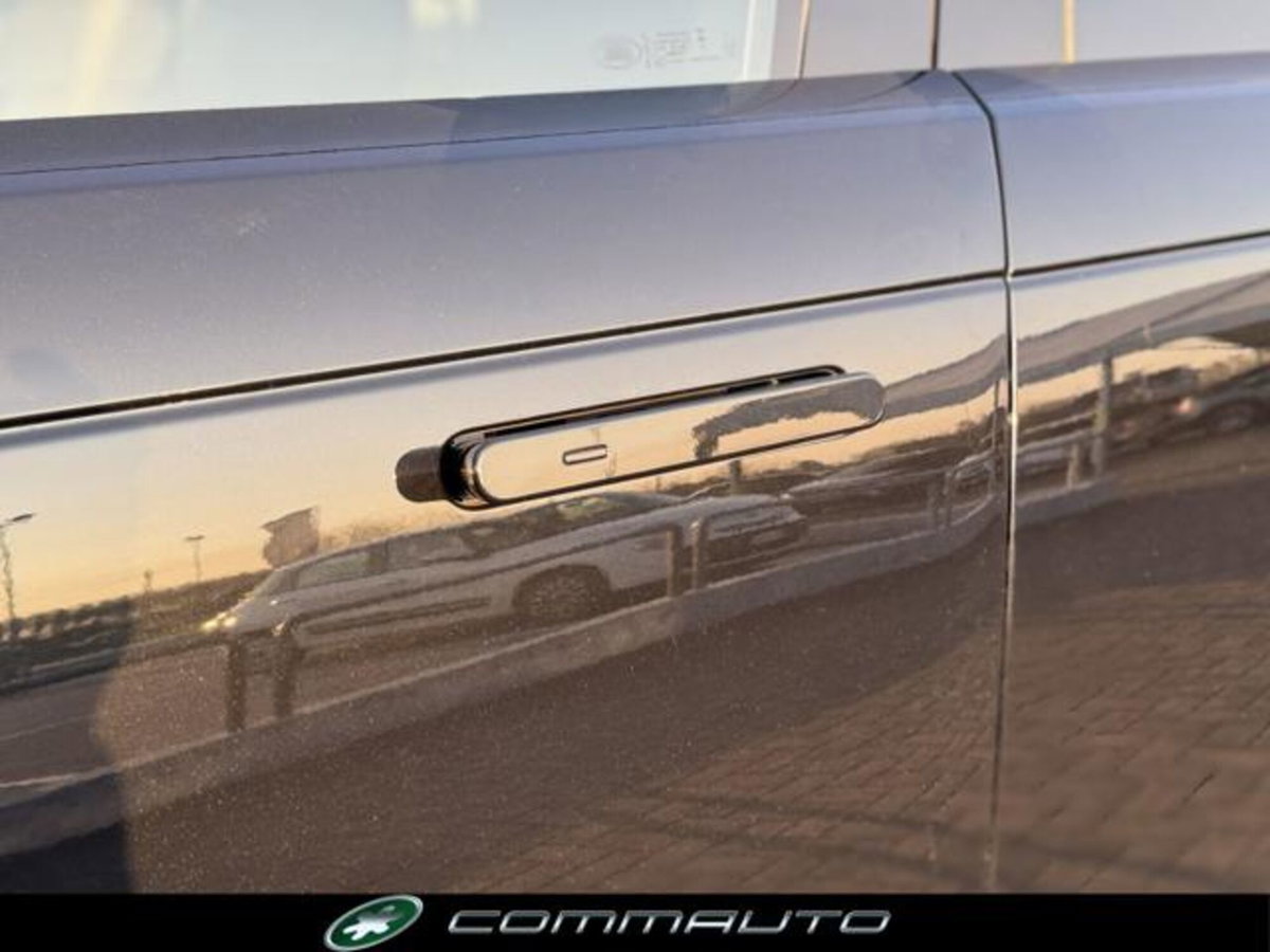 Land Rover Range Rover Sport 3.0D l6 300 CV HSE Dynamic Stealth (9)