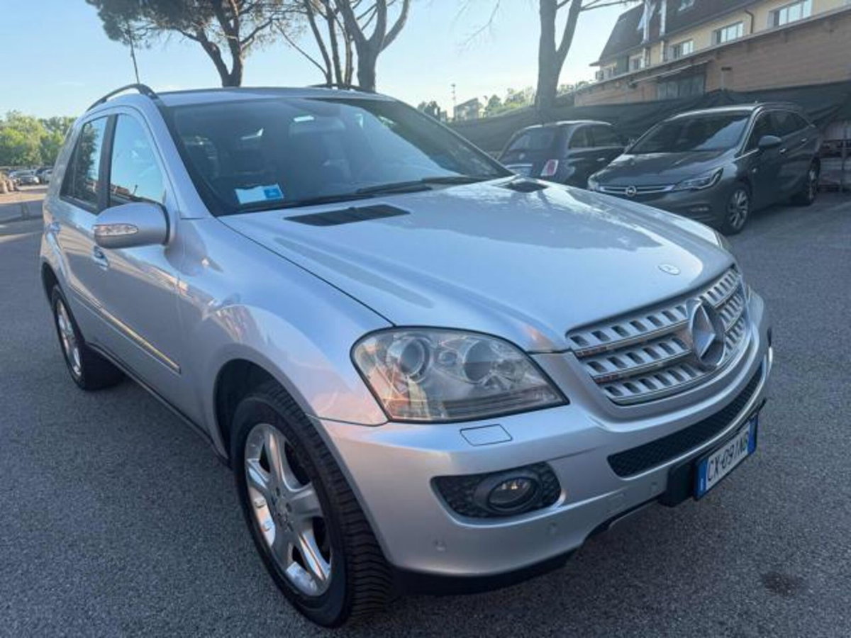 Mercedes-Benz Classe ML 320 CDI (11)