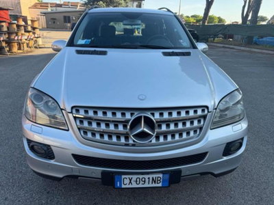 Mercedes-Benz Classe ML 320 CDI (5)