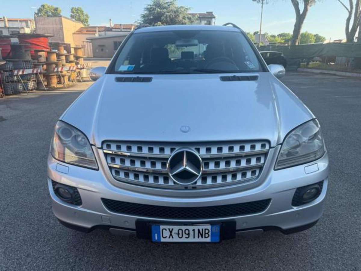 Mercedes-Benz Classe ML 320 CDI (10)