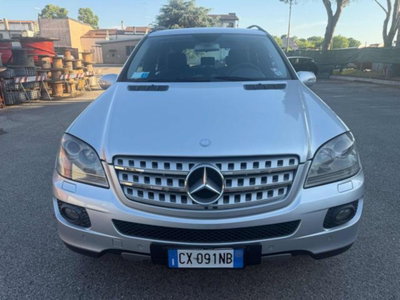 Mercedes-Benz Classe ML 320 CDI (10)
