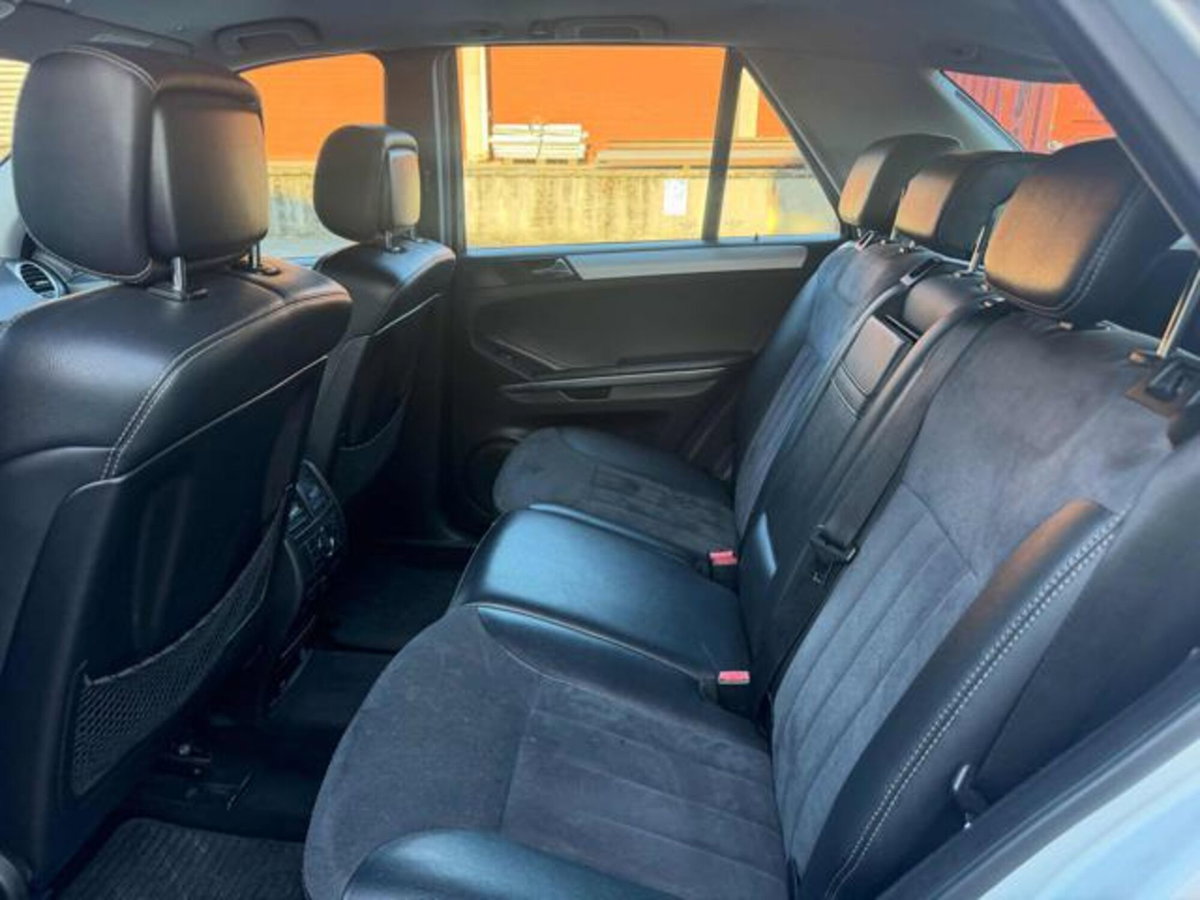 Mercedes-Benz Classe ML 320 CDI (13)