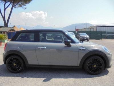 MINI Mini Cooper SE Classic (9)