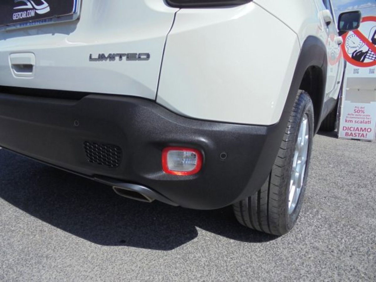 Jeep Renegade 1.3 T4 190CV PHEV 4xe AT6 Limited (17)