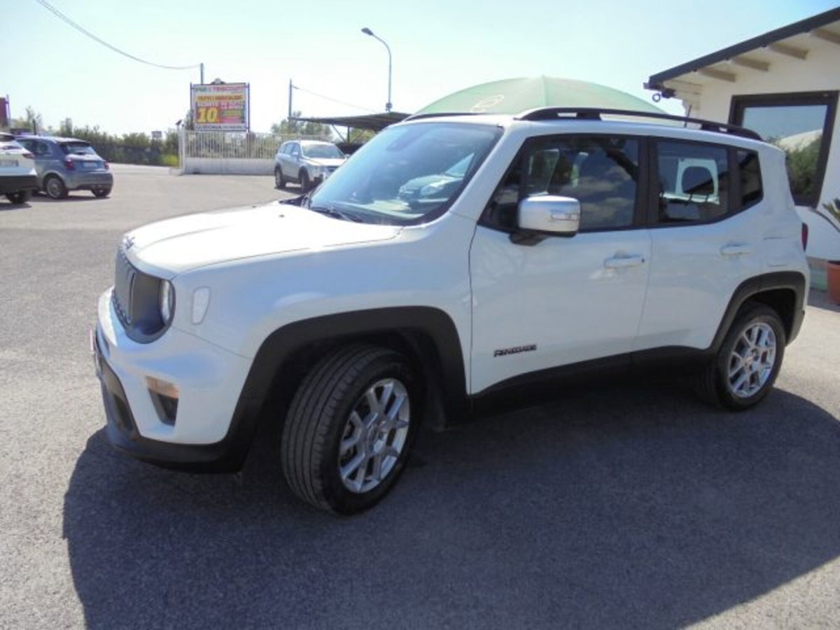 Jeep Renegade 1.3 T4 190CV PHEV 4xe AT6 Limited (9)