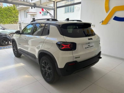 Jeep Avenger 1.2 turbo e-hybrid mhev Overland 4xe 145cv edct6 (17)