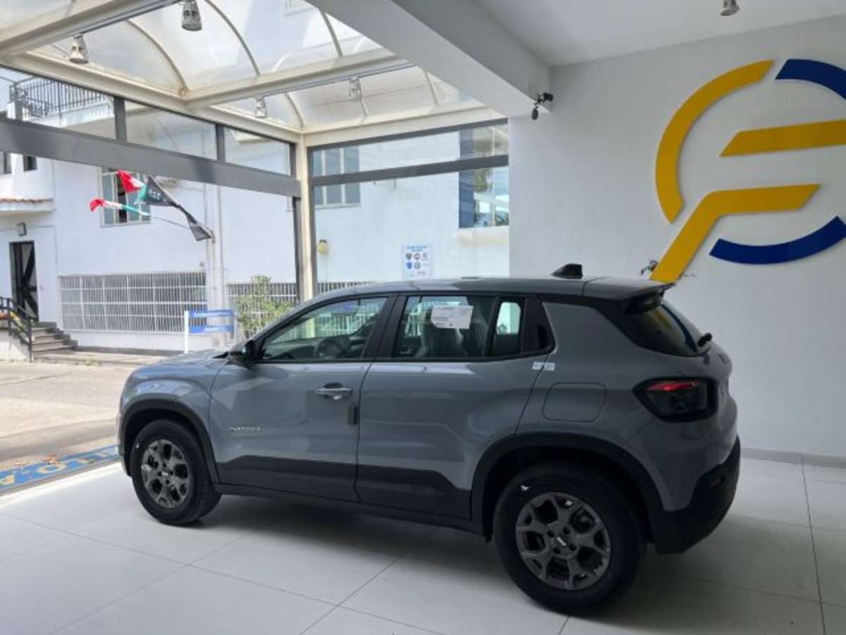 Jeep Avenger 1.2 turbo Longitude fwd 100cv (12)