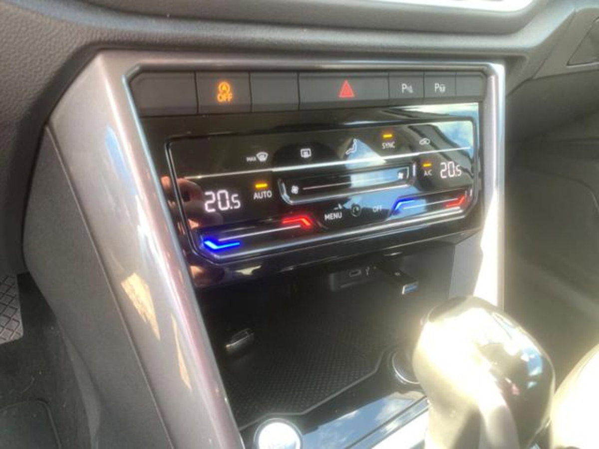 Volkswagen T-Roc 1.5 TSI ACT DSG Style BlueMotion Technology (14)
